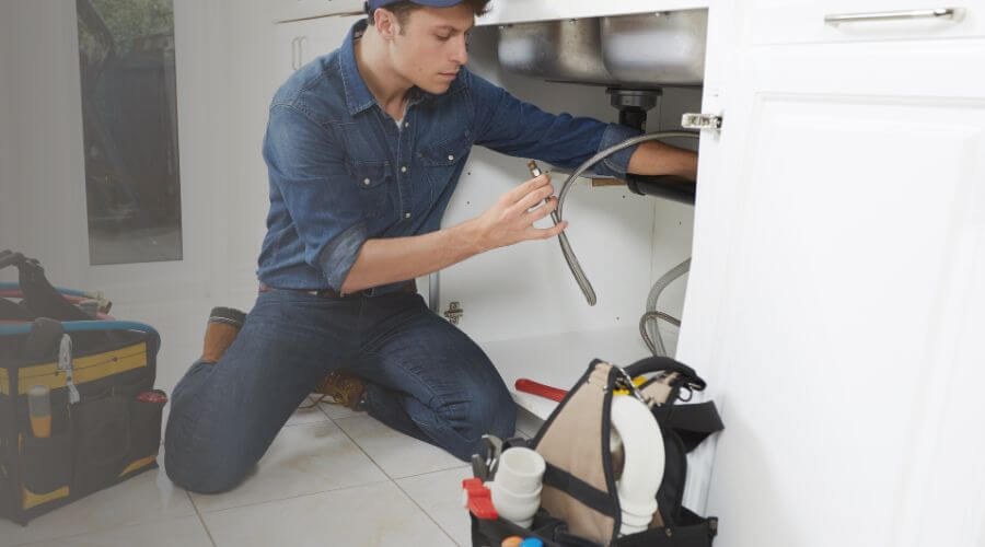 Professional septic tank pumping in Ray, MI